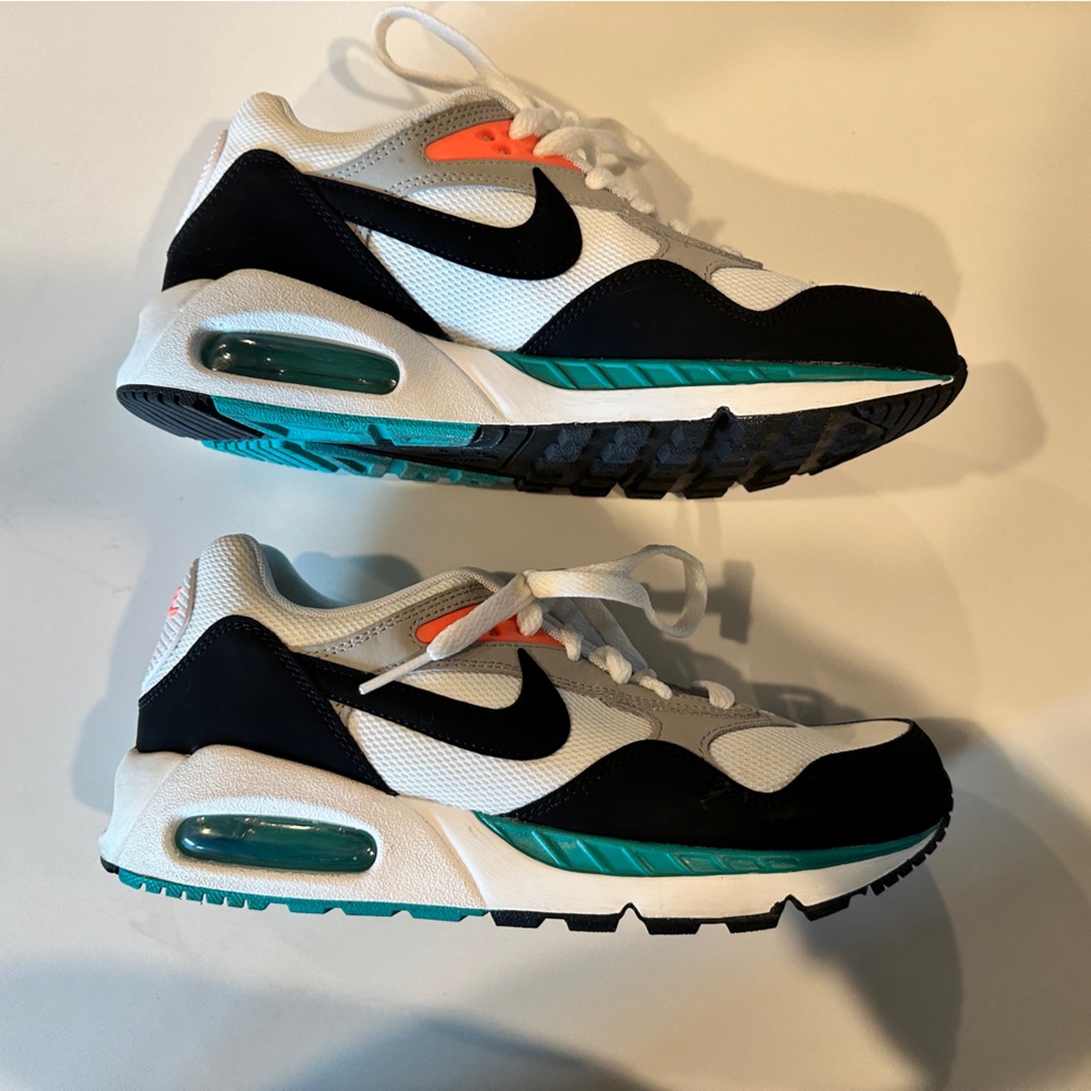 Nike Air Max Correlate